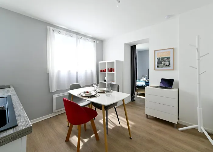 L'ange Bleu - Appt A 25 Min Du Puy Du Fou 绍莱